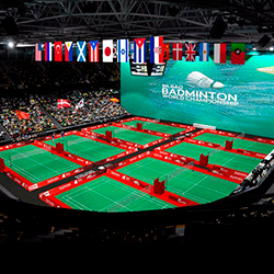 Distribución de los campos de Bádminton en el Bilbao Arena